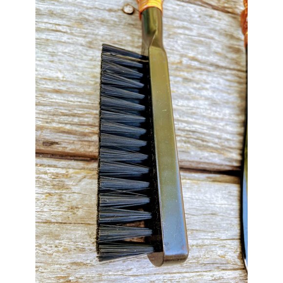 Vintage Midcentury Brush/Shoehorn wall Hanging Seahorse Handles - Picture 8 of 11